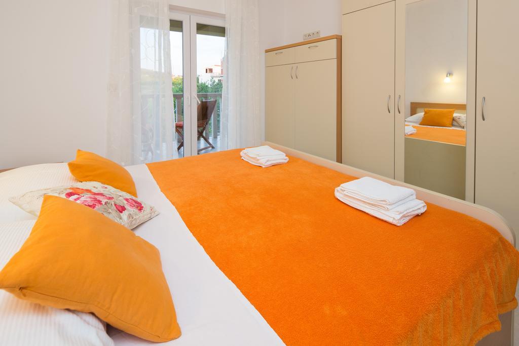 Apartments Leon ポドストラナ 部屋 写真