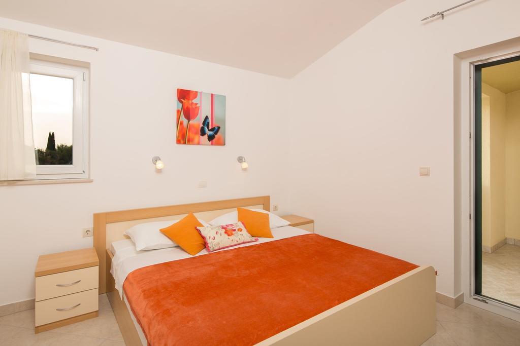 Apartments Leon ポドストラナ 部屋 写真